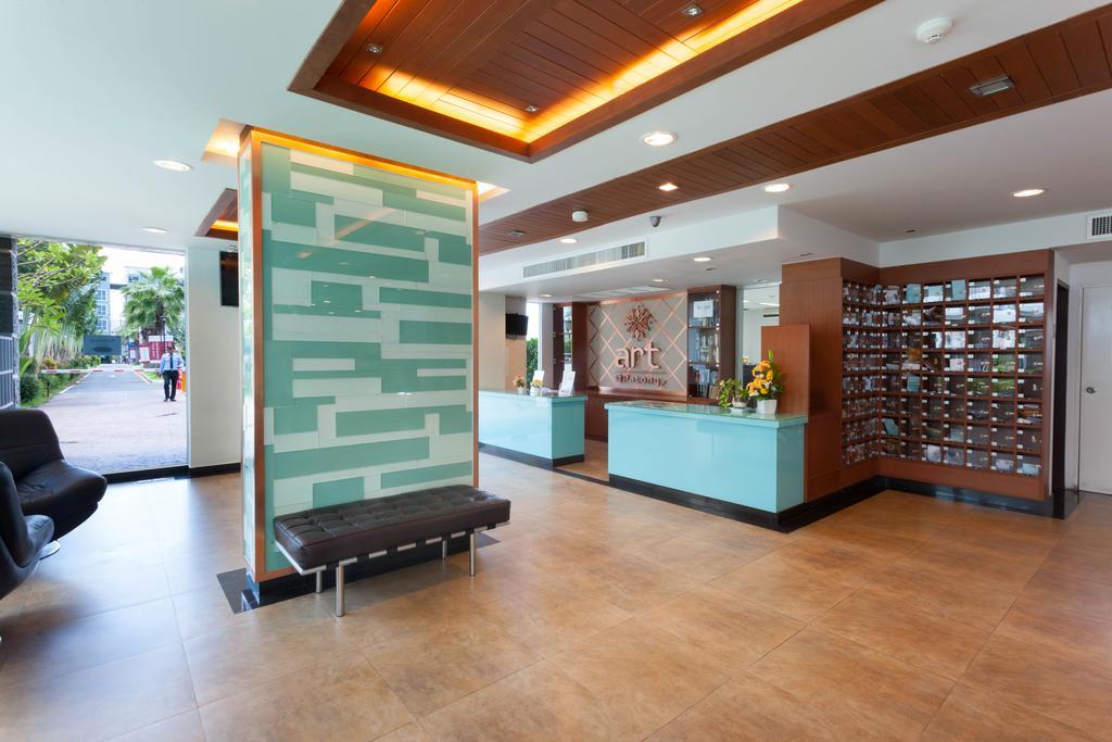 Icheck Inn Residences Patong Exterior photo